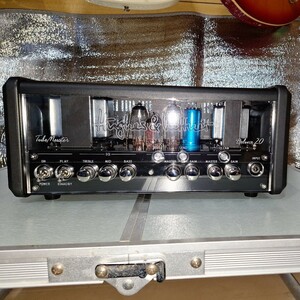 Hughes&Kettner　TubeMeister Deluxe20 　　ヒュース&ケトナーチューブマイスターデラックス20　美品！！