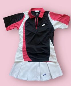 女子テニス部活ユニフォーム　大会用　YONEXゲームシャツ、スコートセット　バドミントン 卓球 ゴルフ スポーツウェア