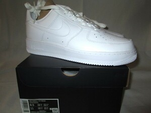 ★新品 NIKE AIR FORCE 1 '07 FRESH ナイキ エア フォース 1 '07 フレッシュ US9.5 27.5cm ホワイト 白 デボス加工のロゴ 品番DM0211-100★