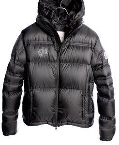 21AW モンクレール ナイロン ダウン ジャケット　ブラック　正規品　MONCLER　#A1