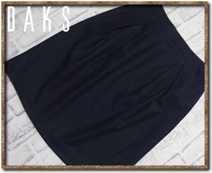 ☆DAKS　ダックス　ウールスカート　黒☆