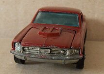 【希少】オリジナル・レッドライン　1967　カスタム・マスタング　Custom Mustang 香港製_画像2