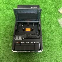日立 カセットテープレコーダー TRQ-237 外箱 昭和 当時物 持ち手付き 中古 現場品 ジャンク_画像2