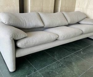 Cassina マラルンガ 3人掛ソファ w235cm 約180万円 ファブリック カッシーナ MARALUNGA ヴィコ・マジストレッティ 3P 張替え済