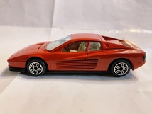 　ブラーゴ1/43：フェラーリ　TESTAROSSA_画像1