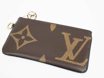 ルイヴィトン LOUIS VUITTON ポシェット トリオ ジャイアント モノグラム リバース M68756 ミニ クラッチバッグ 極美品 ポーチ_画像2