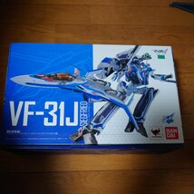 DX超合金マクロスΔジークフリード VF-31Jハヤテインメルマン機_画像1