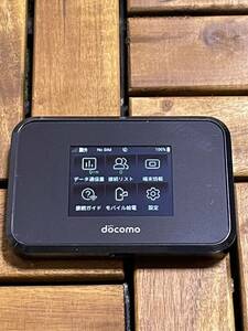 美品 docomo Wi-Fi STATION SH-05L モバイルルーター ☆ 本体 バッテリー良好表示。　P70