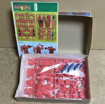 貴重な 当時モノ 初期品！ バンザイマーク 1/144 シャア専用ザク ！ 1981年2月製。_画像3