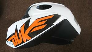 160　1FL　KTM　200　DUKE　デューク　ABSモデル　タンクカバー　中古