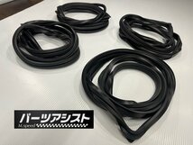 再入荷致しました！ ハコスカ 4ドア ドアウェザー 車体側 GC10 PGC10 L型 L28 GT-R S20　ハコスカ用 GC110 S30Z ケンメリ_画像2