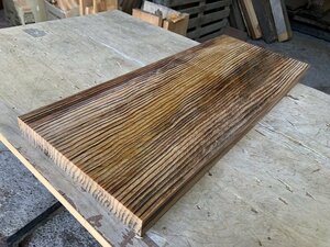 【EH426N】ヤニ松 580×～235×31㎜ 肥松 一枚板 材料 天然木 無垢材 木材 乾燥材 銘木 希少材 DIY 木工《銘木登屋》