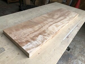 【EG282G】栃 730×～227×30㎜ 縮杢 極上杢 一枚板 材料 天然木 無垢材 乾燥材 銘木 材木 木工 DIY《銘木登屋》