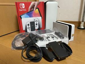 【送料無料！・Nintendo SWITCH 有機EL液晶 ケース付き】任天堂スイッチ 中古 初期化済 付属品・箱有り オプションケース付き