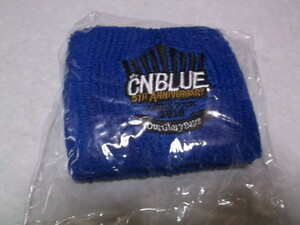 (　CNBLUE　【　2016ツアー　リストバンド　♪未開封新品　】　シーエヌブルー　