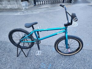 SHADOW　BMX　20インチ　ブレーキ外しているため公道不可