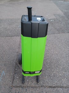 山善　YAMAZEN　枝木粉砕機　GARDEN　SHREDDER　YGS-30B　AC100V　30ｍｍ