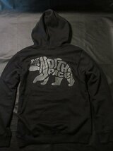 本物正規◆ノースフェイス◆スウェットパーカー ベア―/BEAR GRAPHIC■M■黒■新品■アメリカ限定/IF6/裏地起毛_画像5