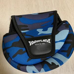 s9 ★美品★Water Land ウォーターランド　ウォーターランド スピニングリールカバー　ブルーカモ　村田基