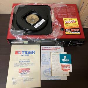 [12-97]TIGER タイガー魔法瓶 カセットコンロ ガスコンロ ツインパワフル CKD-2501 赤 レッド 圧電点火式 レトロ キッチン