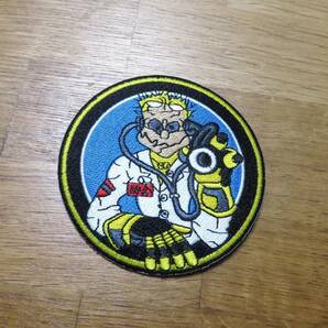 LR円型◆激渋Valentino Rossi バレンティーノロッシDoctorキャラクター刺繍ワッペン◆バイク オートバイ イタリア オートバイレーサー◇の画像6