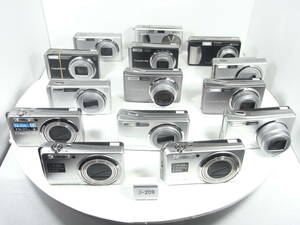 RICOH Caplio R7 2台,Caplio R6 1台,Caplio R5 2台,Caplio R5J 2台, Caplio R4 2台,Caplio R3 3台,Caplio R2 2台要修理 まとめて14台 J-209