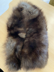 ＊1451 【美品】Faviora sagafurs ファビオラ サガファーズ ムーンバット 日本製 毛皮 ファー 中古 現状品