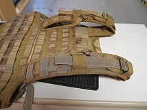 EAGLE RRV ローデシアンリーコンベスト 後方リア プレートキャリア付き/イーグル Rhodesian Recon Vest_画像8