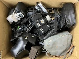 フィルムカメラ大量セット カメラ ボディ レンズ その他アクセサリーなどまとめ ジャンク D800