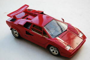 LAMBORGHINI COUNTACH 1988 1/18 カウンタック Bburago ブラーゴ　小難有り　送料900円