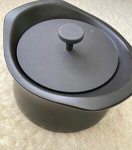 MOLATURA best pot 20cm 黒 ベストポット 鍋 ブラック モラトゥーラ 傷あり 中古 萬古焼 鋳物