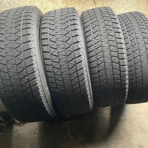 ブリヂストンV3 235/65R18 4本セット　19年式