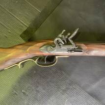 岸170 ライフル レプリカ 古式銃 火縄銃 アンティーク フリントロック 木製 モデルガン _画像3