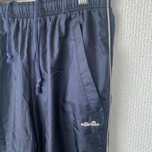 【USED】ellesse エレッセ　ナイロンパンツ　シャカパン シャカシャカ　レディースSサイズ　ネイビー　ゴールドウィン_画像3