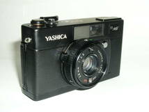 5508●● YASHICA 35MF 前期型、38mm/2.8 単焦点カメラ ●81_画像3