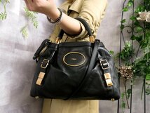 ●超美品●Chloe クロエ●ヴィクトリア●カーフ レザー 本革●2way ハンド バッグ●黒●G金具●斜め掛け●B5 収納●書類 かばん●Js42075_画像1