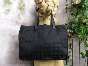 超美品●CHANEL シャネル●ココマーク●ニュートラベルライン●ナイロン カーフ レザー 本革●トート バッグ●黒●A4 収納 かばん●Js42195