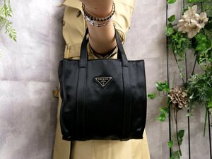 ●超美品●PRADA プラダ●三角ロゴプレート●サテン●ミニ ハンド バッグ●黒●シルバー金具●イタリア製●腕掛け●収納 かばん●Js42559