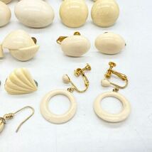 ■イヤリングおまとめ■d重量約108g アイボリー ivory earring 彫刻 薔薇 イヤリング ピアス アクセサリー 大ぶり accessory jewelry CE0 _画像5