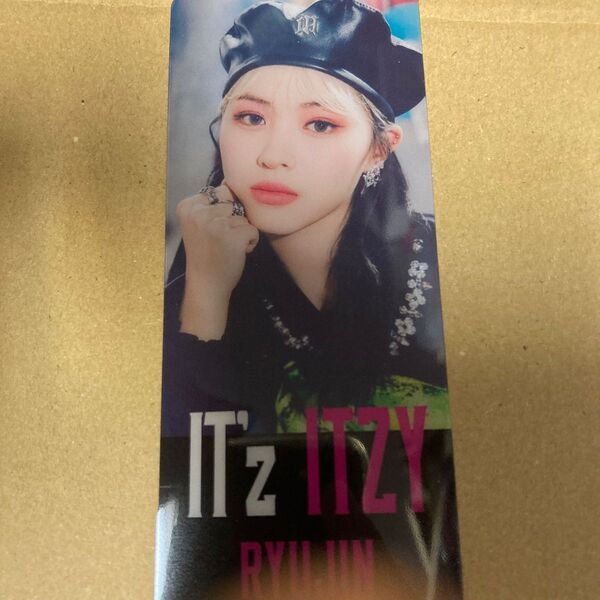 ITZY IT'z ITZY HMV特典クリアしおり　RYUJIN 新品 m