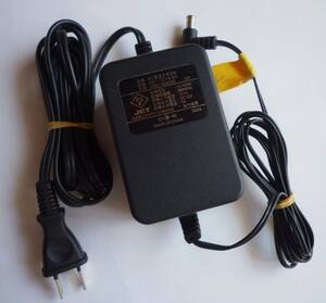 住友電工 ACアダプタ AC電源アダプタ AD-121AJDT 12V 1A 1000mA φ6.5㎜NTT 西日本電信電話　モデム　