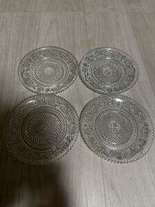 YR8)ガラス ガラス皿 食器 デザート皿 プレート レトロ 4枚セット キラキラ　可愛い　デザート皿