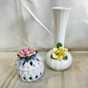 【陶器】薔薇/バラ 小物入れ ＋ 一輪挿し 白磁風