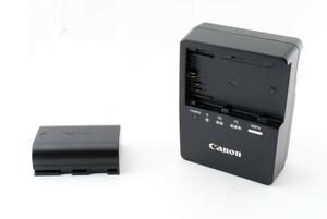 CANON LC-E6 純正充電器　LP-E6　純正バッテリー 670267