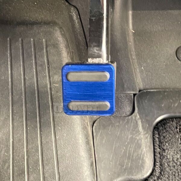 新品 NISSAN車用 ルークス リーフ キックス エクストレイル サイドブレーキペダル パーキングペダルカバー 青色
