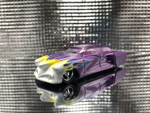 Mattelビンテージミニカー美品観賞用ルース品レア絶版！100%Hot Wheels 1/64100%ホットウィールCOOL COLLECTIBLES内ルース品TRICLOPZ100%HW