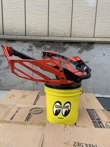 ski doo スノーモービル　G4 summit X expert バンパー　