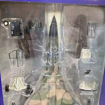 ★新品★ HM ホビーマスター F-111E Aardvark The Chief 68-0020 20th TFW flagship 1989 アメリカ 戦闘機 HA3010_画像6