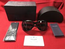 極美品★GACKT同型同色★PRADA サングラス SPR14G ブラック プラダ vartix原型 黒　メガネフレーム (21)_画像1