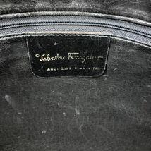 1円 希少 Salvatore ferragamo フェラガモ トートバッグ ハンドバッグ ビジネスバッグ 肩掛け メンズ A4 PVC レザー 革 書類 通勤 白系_画像10